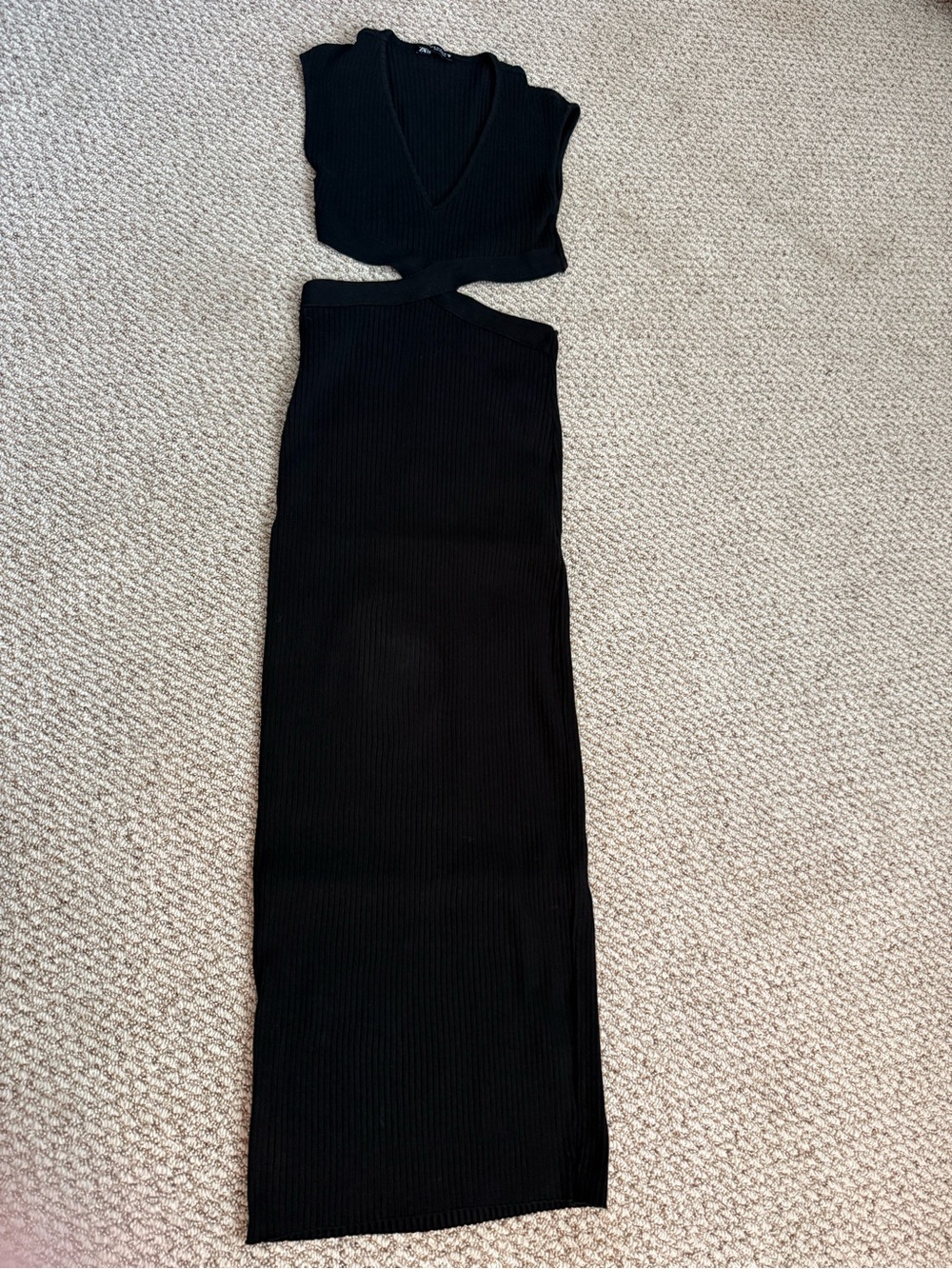 Zara Black Ribbed Cutout Maxi Dress
